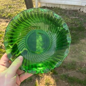 Anchor Hocking Forest Green swirl glass bowl